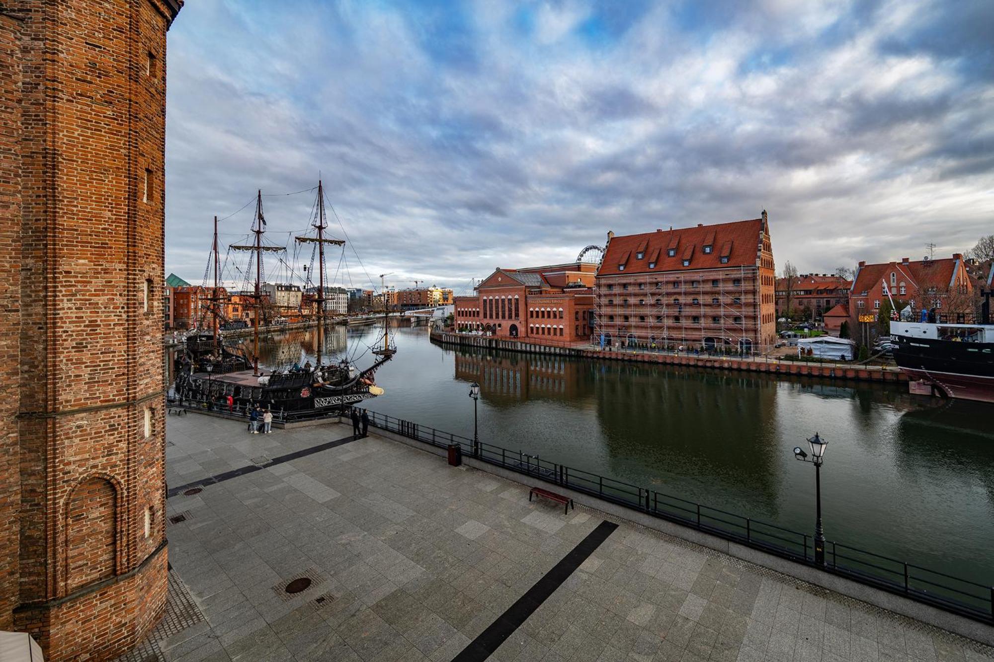 Motlawa River Apartment Gdansk Ngoại thất bức ảnh